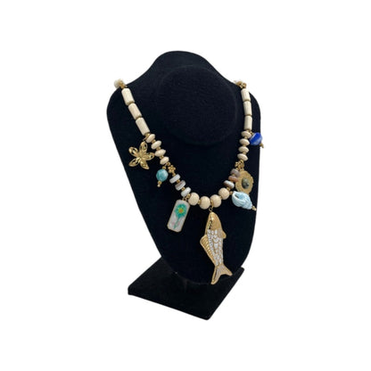 Collar Artesanal | Dijes Marinos | Piedras tipo Marmol 45 cm