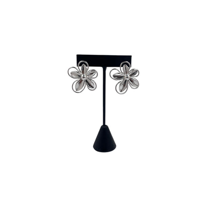 Aretes de Flor Calada  |  Brillo espejo Plateados 39mm