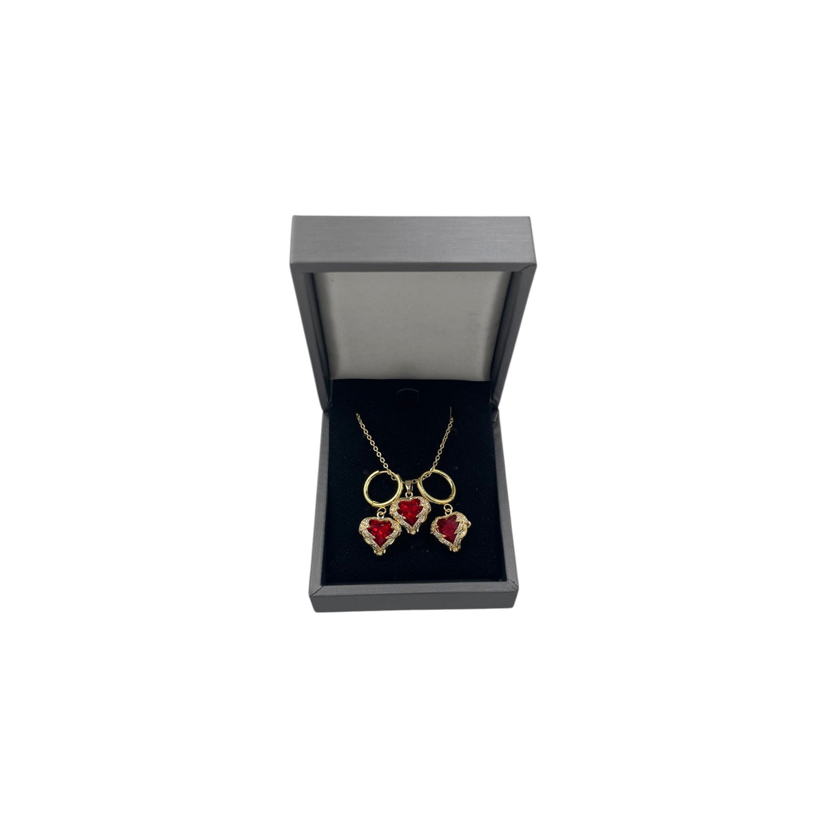 Set de Joyería Premium | Corazón Rojo Estilo Rubí | Marco de Filigrana Dorada