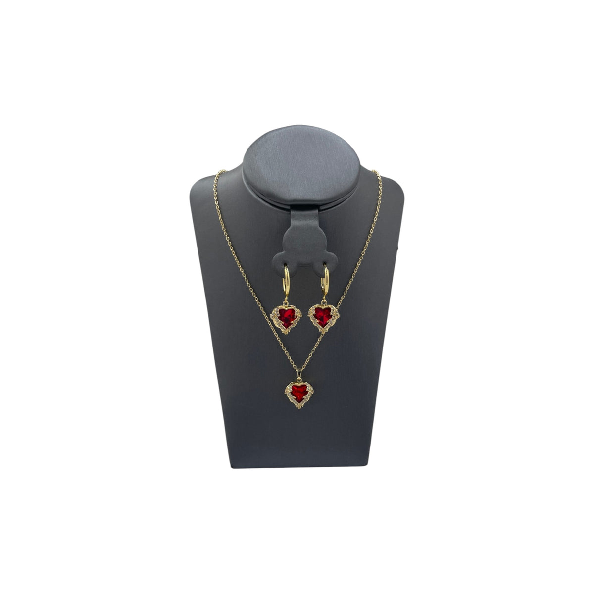 Set de Joyería Premium | Corazón Rojo Estilo Rubí | Marco de Filigrana Dorada