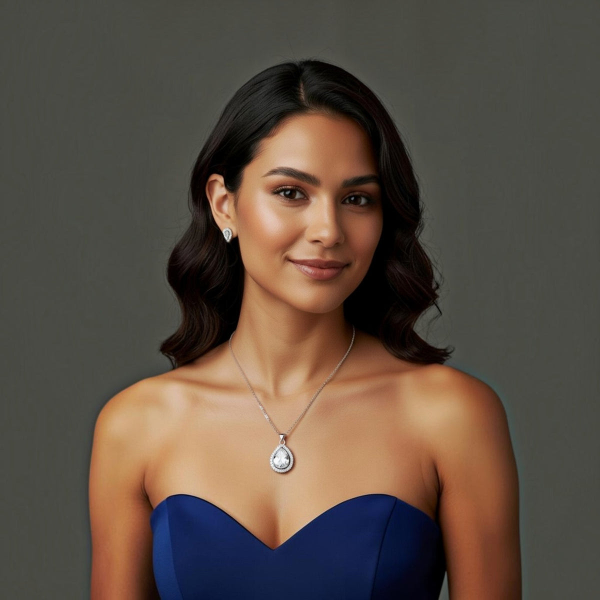 Set de Joyería Premium | Zirconia Estilo Gota | Brillante en Acero Inoxidable